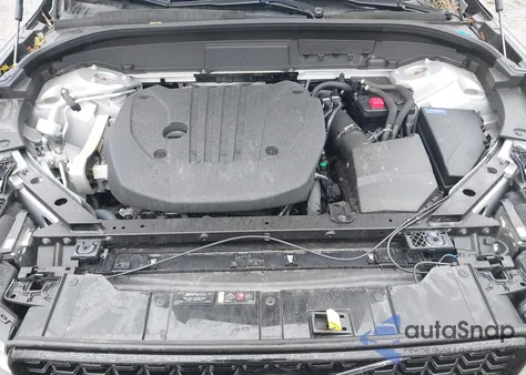 2024 Volvo Xc60 B5 Plus Dark Theme z USA, uszkodzony, nr VIN YV4L12RL4R1713474